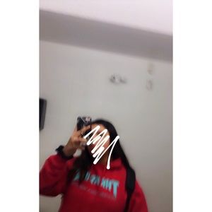 Meet your Posher, Joni